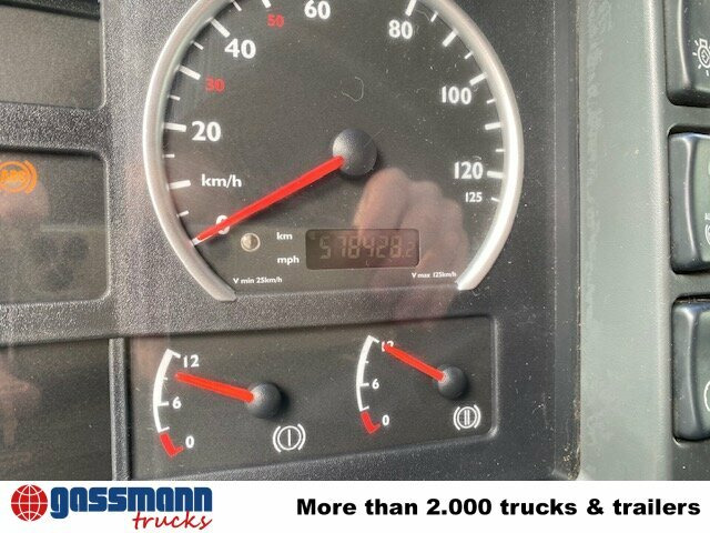 MAN TGA 26.480 6x6 BB, Kipphydraulik - Cabeza tractora: foto 4 MAN TGA 26.480 6x6 BB, Kipphydraulik - Cabeza tractora: foto 4