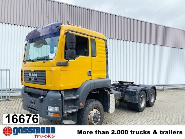 MAN TGA 26.480 6x6 BB, Kipphydraulik - Cabeza tractora: foto 1 MAN TGA 26.480 6x6 BB, Kipphydraulik - Cabeza tractora: foto 1