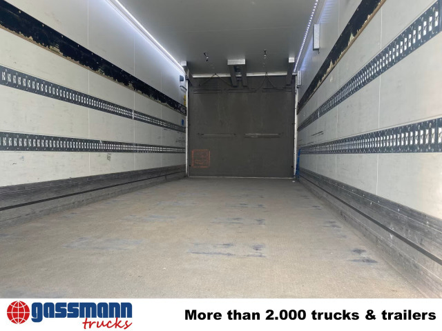 Kofferanhänger mit LBW, Durchladesystem - Remolque caja cerrada: foto 4 Kofferanhänger mit LBW, Durchladesystem - Remolque caja cerrada: foto 4