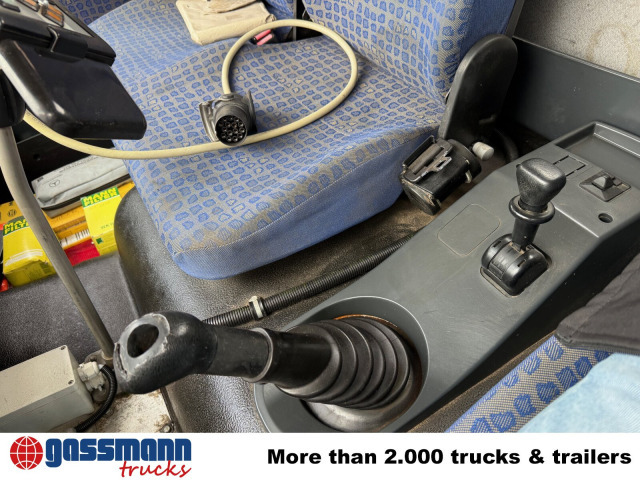 MAN 14.225 LAK 4x4 BB, Winterdienstausstattung - Camión volquete: foto 5 MAN 14.225 LAK 4x4 BB, Winterdienstausstattung - Camión volquete: foto 5