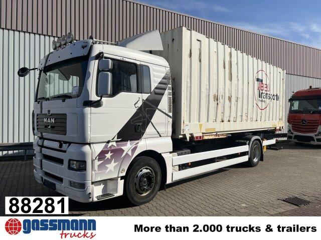 MAN TGA 18.350 4x2 LL, Fahrschulausstattung - Camión caja cerrada: foto 1 MAN TGA 18.350 4x2 LL, Fahrschulausstattung - Camión caja cerrada: foto 1