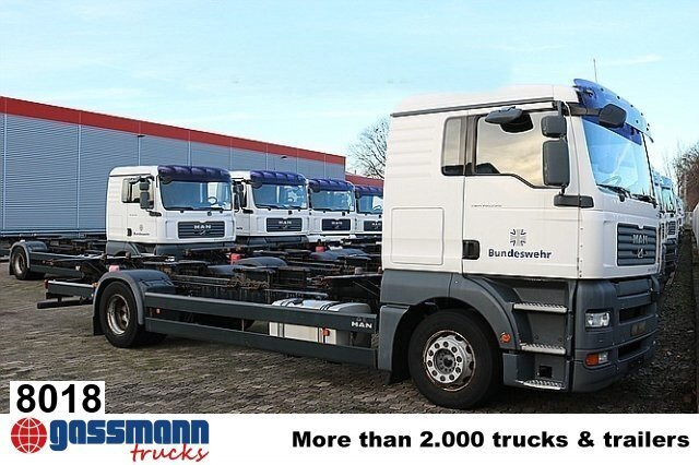 MAN TGA 18.350 4x2 LL, Fahrschule - Camión portacontenedore/ Intercambiable: foto 1 MAN TGA 18.350 4x2 LL, Fahrschule - Camión portacontenedore/ Intercambiable: foto 1