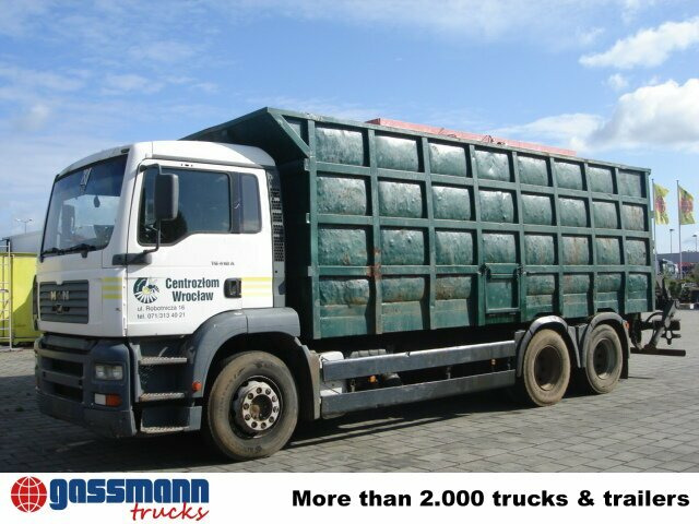 MAN TGA 26.413 BB 6x4 mit Heckkran Jonsered 1020 - Camión volquete: foto 5 MAN TGA 26.413 BB 6x4 mit Heckkran Jonsered 1020 - Camión volquete: foto 5