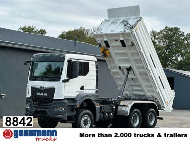 MAN TGS 33.480 6x6 BB CH, Hohe Bauart, Nebenantrieb - Camión volquete: foto 1 MAN TGS 33.480 6x6 BB CH, Hohe Bauart, Nebenantrieb - Camión volquete: foto 1
