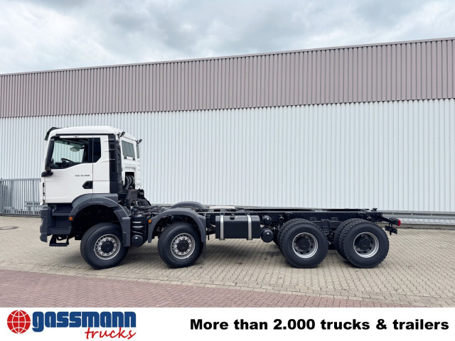 Camión multibasculante nuevo MAN TGS 35.480 8x8 BB CH, Hohe Bauart, Nebenantrieb: foto 14 Camión multibasculante nuevo MAN TGS 35.480 8x8 BB CH, Hohe Bauart, Nebenantrieb: foto 14