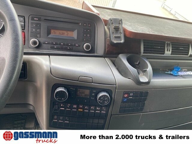 MAN TGX 26.540 6x4 BB, Intarder, XXL-Fahrerhaus - Camión portacontenedor de cadenas: foto 5 MAN TGX 26.540 6x4 BB, Intarder, XXL-Fahrerhaus - Camión portacontenedor de cadenas: foto 5