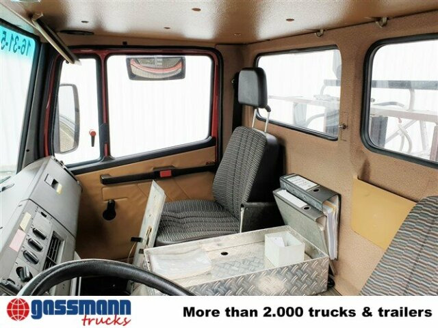 Mercedes-Benz 1114 4x2 DLK 18-12 CC Drehleiter, 24 Meter - Camión de bomberos: foto 5 Mercedes-Benz 1114 4x2 DLK 18-12 CC Drehleiter, 24 Meter - Camión de bomberos: foto 5