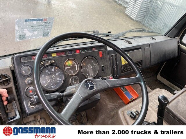 Camión volquete Mercedes-Benz 2635 6x4, V8-Motor: foto 10