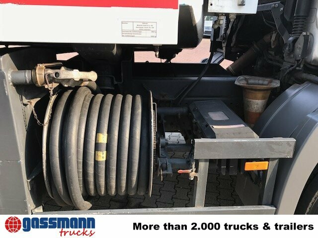 Mercedes-Benz Actros 1841 L 4x2, Esterer Tankaufbau ca. - Camión cisterna: foto 3 Mercedes-Benz Actros 1841 L 4x2, Esterer Tankaufbau ca. - Camión cisterna: foto 3