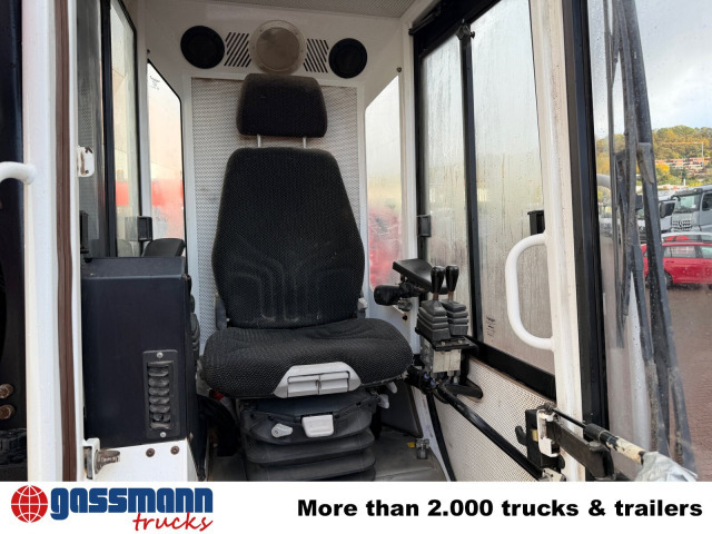 Mercedes-Benz Arocs 2648 6x4 mit Heckkran Epsilon M12Z83, - Camión forestal, Camión grúa: foto 3 Mercedes-Benz Arocs 2648 6x4 mit Heckkran Epsilon M12Z83, - Camión forestal, Camión grúa: foto 3