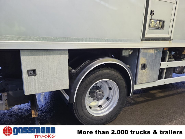 Mercedes-Benz Atego 1330 4x4, Iso-Koffer mit Heizung und LBW - Camión caja cerrada: foto 5 Mercedes-Benz Atego 1330 4x4, Iso-Koffer mit Heizung und LBW - Camión caja cerrada: foto 5