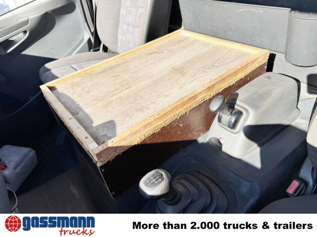 Mercedes-Benz Atego 818 K 4x2, 2x AHK - Camión volquete: foto 4 Mercedes-Benz Atego 818 K 4x2, 2x AHK - Camión volquete: foto 4