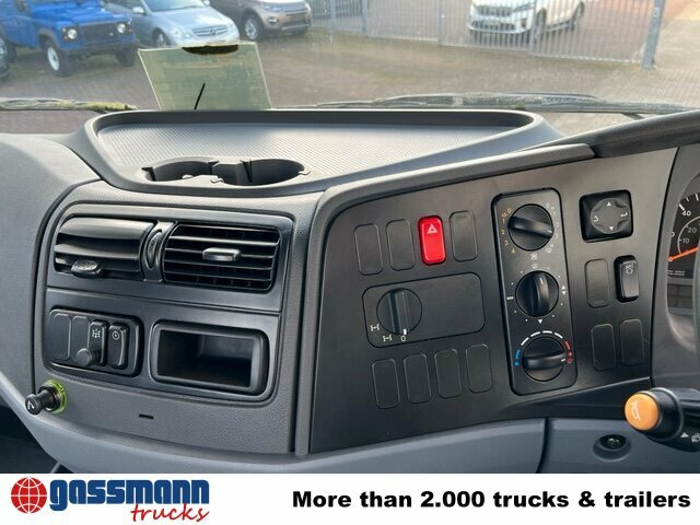 Mercedes-Benz Axor 2633 K 6x4 RHD - Camión chasis: foto 4 Mercedes-Benz Axor 2633 K 6x4 RHD - Camión chasis: foto 4