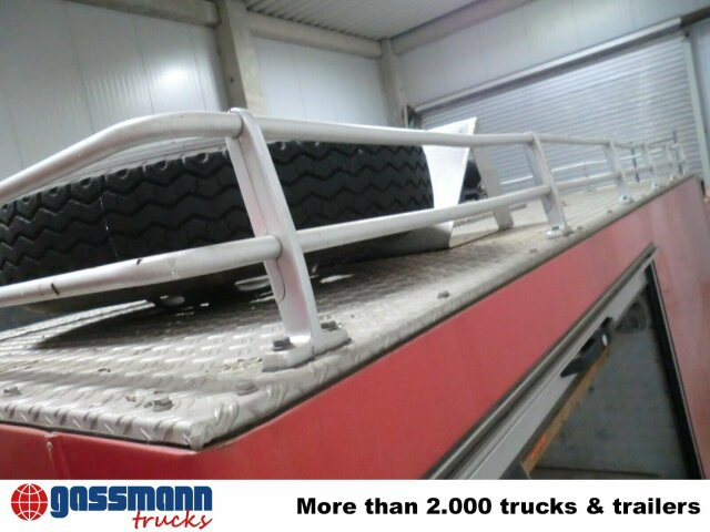 Mercedes-Benz LP 813 4x2 Löschfahrzeug mit Wasserbehälter - Camión de bomberos: foto 3 Mercedes-Benz LP 813 4x2 Löschfahrzeug mit Wasserbehälter - Camión de bomberos: foto 3