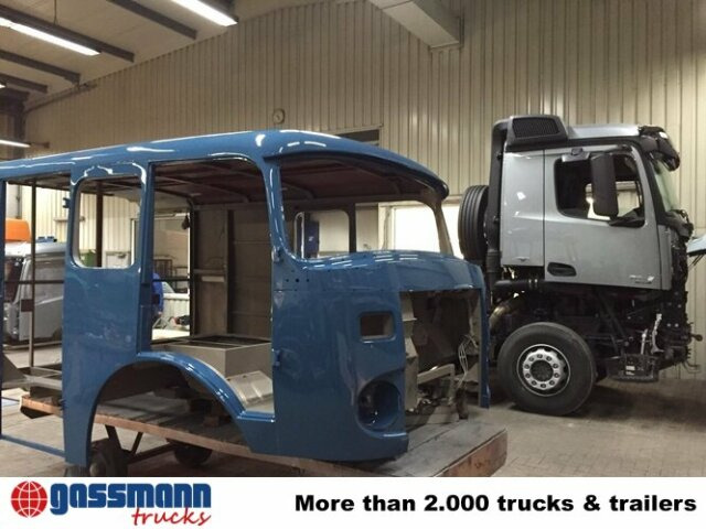 Mercedes-Benz LP710/32, Autotransporter - Camión portavehículos: foto 2 Mercedes-Benz LP710/32, Autotransporter - Camión portavehículos: foto 2