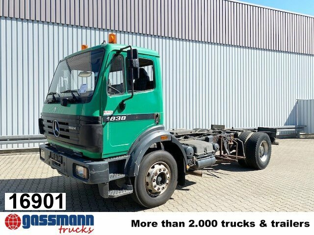 Mercedes-Benz SK 1924 L 4x2 - Camión multibasculante: foto 1 Mercedes-Benz SK 1924 L 4x2 - Camión multibasculante: foto 1