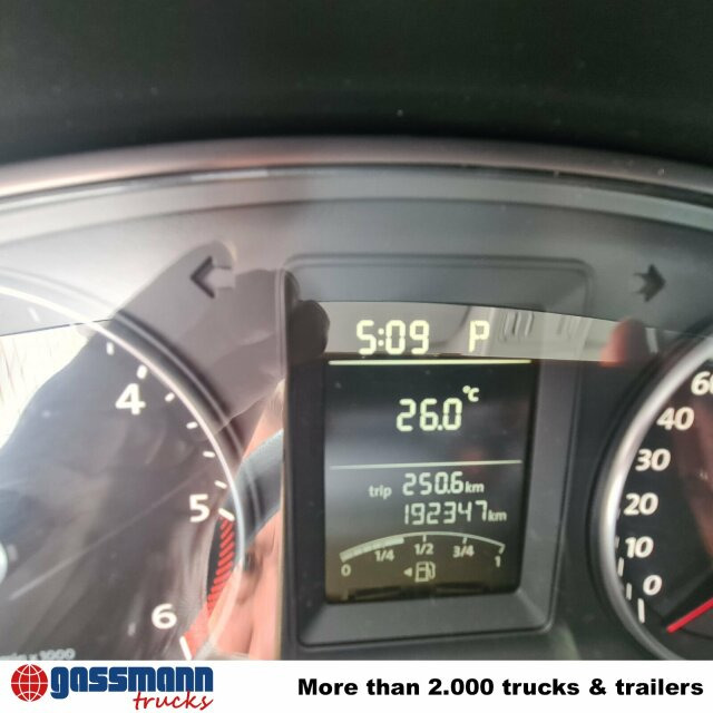 Volkswagen T5 2.0 TDI, Krankenwagen - Ambulancia: foto 3 Volkswagen T5 2.0 TDI, Krankenwagen - Ambulancia: foto 3