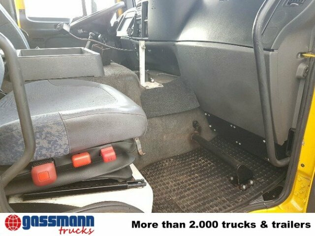 Volvo FL 612 L, Abschleppwagen Hubbrille 3 to - Camión portavehículos: foto 2 Volvo FL 612 L, Abschleppwagen Hubbrille 3 to - Camión portavehículos: foto 2