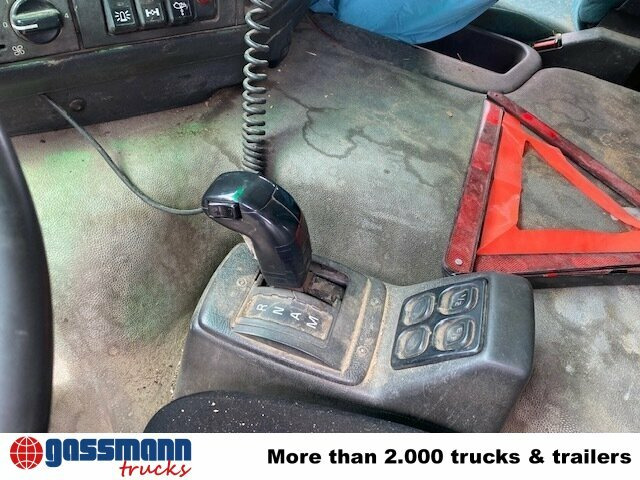 Volvo FM12-420 4x2 mit Heckkran Jonsered 1090, - Camión volquete, Camión grúa: foto 5 Volvo FM12-420 4x2 mit Heckkran Jonsered 1090, - Camión volquete, Camión grúa: foto 5
