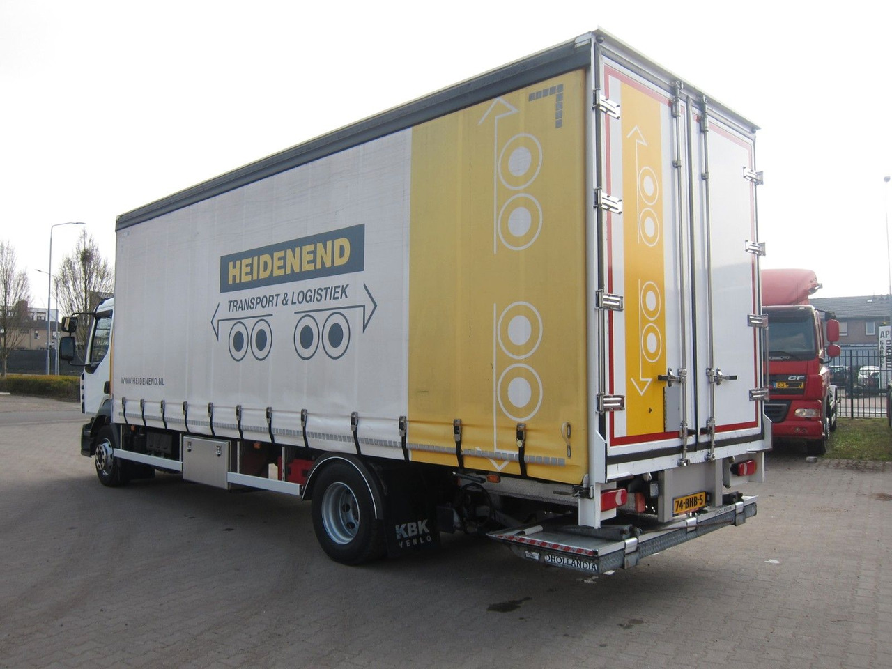 Renault D16-240 Schiebeplane Türen Faltbare LBW E6 Top! - Camión lona: foto 3 Renault D16-240 Schiebeplane Türen Faltbare LBW E6 Top! - Camión lona: foto 3