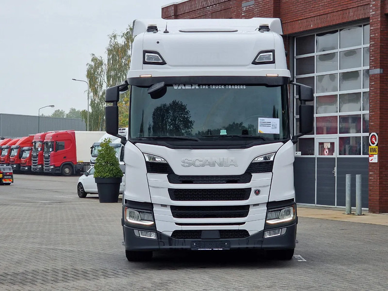 Scania G450 NGS Highline 6x2/4 - Steering - Euro 6 - Led - Leather - Chassis cover - Cabeza tractora: foto 2 Scania G450 NGS Highline 6x2/4 - Steering - Euro 6 - Led - Leather - Chassis cover - Cabeza tractora: foto 2