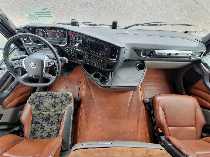 Leasing de Scania R500 NGS Highline 6x2 - PTO/Hydraulic - Custom interior - Full air - 2.95 WB Scania R500 NGS Highline 6x2 - PTO/Hydraulic - Custom interior - Full air - 2.95 WB: foto 12 Leasing de Scania R500 NGS Highline 6x2 - PTO/Hydraulic - Custom interior - Full air - 2.95 WB Scania R500 NGS Highline 6x2 - PTO/Hydraulic - Custom interior - Full air - 2.95 WB: foto 12