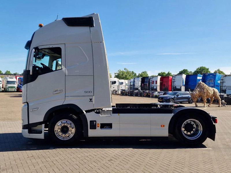 Volvo FH 13.500 Globetrotter XL 4x2 - NEW - Full spec - I parkcool - Full air - - Cabeza tractora: foto 4 Volvo FH 13.500 Globetrotter XL 4x2 - NEW - Full spec - I parkcool - Full air - - Cabeza tractora: foto 4