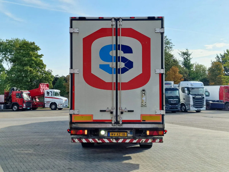 Leasing de Scania R580 Topline 6x2*4 Frigo + Burg trailer - Retarder - Steering axle - Night clima Scania R580 Topline 6x2*4 Frigo + Burg trailer - Retarder - Steering axle - Night clima: foto 6