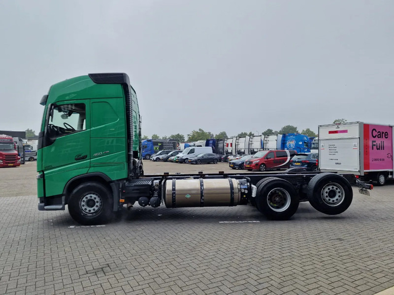Volvo FH 13.460 Globetrotter 6x2 - Chassis - 4.60 WB - HUB Reduction - LNG - Camión chasis: foto 4 Volvo FH 13.460 Globetrotter 6x2 - Chassis - 4.60 WB - HUB Reduction - LNG - Camión chasis: foto 4