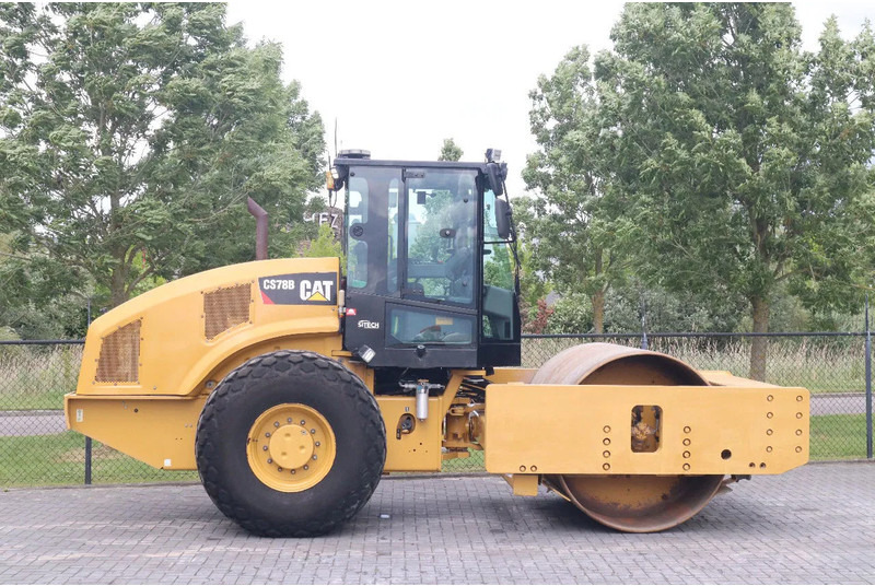 Caterpillar CS78B | TRIMBLE GPS | GOOD CONDITION - Compactador mixto: foto 4 Caterpillar CS78B | TRIMBLE GPS | GOOD CONDITION - Compactador mixto: foto 4