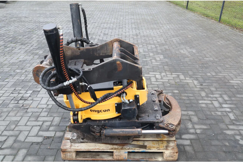 Engcon S80 | KM80 | GRIPPER | AUX HYDR. | GOOD CONDITION - Rotor basculante para Maquinaria de construcción: foto 4 Engcon S80 | KM80 | GRIPPER | AUX HYDR. | GOOD CONDITION - Rotor basculante para Maquinaria de construcción: foto 4