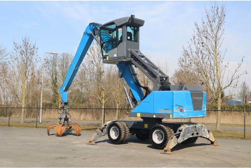 Fuchs MHL 320 | PEEL GRAB | UMSCHLAG | GOOD TIRES - Excavadora de ruedas: foto 3 Fuchs MHL 320 | PEEL GRAB | UMSCHLAG | GOOD TIRES - Excavadora de ruedas: foto 3