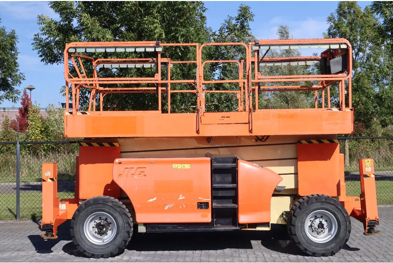 JLG 4394 RT MEGA DECK | 15 METER | 680 KG - Plataforma de tijeras: foto 4 JLG 4394 RT MEGA DECK | 15 METER | 680 KG - Plataforma de tijeras: foto 4