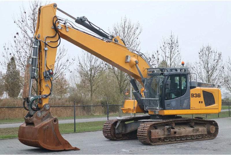 Liebherr R936 NLC | STRAIGHT BOOM | MAGNET GEN | OILQUICK - Excavadora de cadenas: foto 2 Liebherr R936 NLC | STRAIGHT BOOM | MAGNET GEN | OILQUICK - Excavadora de cadenas: foto 2