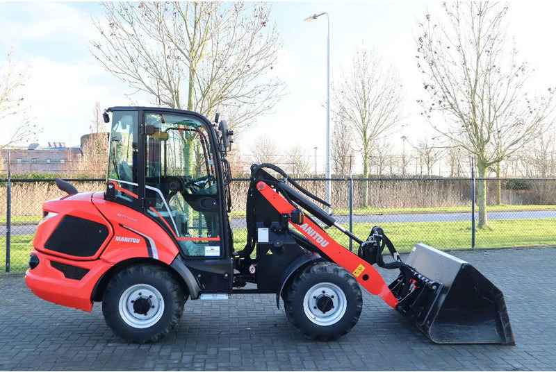 Manitou MLA 5-50 H | BUCKET | QUICK COUPLER | NEW UNUSED - Cargadora de ruedas: foto 4 Manitou MLA 5-50 H | BUCKET | QUICK COUPLER | NEW UNUSED - Cargadora de ruedas: foto 4