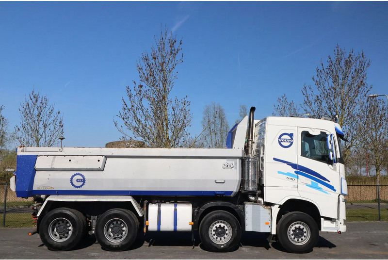Volvo FH 540 | 8X4 | TANDEMLIFT | RETARDER | BIG AXLES | EURO 6 - Camión volquete: foto 4 Volvo FH 540 | 8X4 | TANDEMLIFT | RETARDER | BIG AXLES | EURO 6 - Camión volquete: foto 4