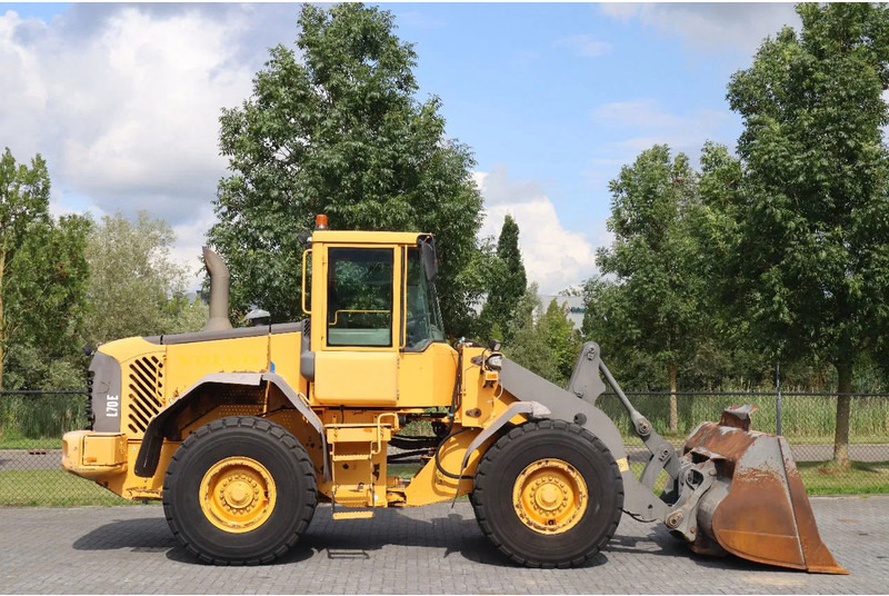 Volvo L70E | BUCKET | QUICK COUPLER | EXTRA FUNCT | AIRCO - Cargadora de ruedas: foto 4 Volvo L70E | BUCKET | QUICK COUPLER | EXTRA FUNCT | AIRCO - Cargadora de ruedas: foto 4