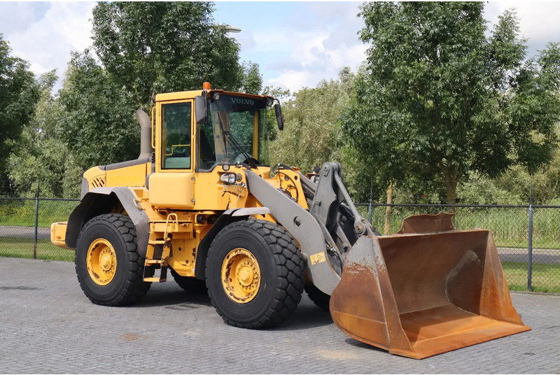 Volvo L70E | BUCKET | QUICK COUPLER | EXTRA FUNCT | AIRCO - Cargadora de ruedas: foto 5 Volvo L70E | BUCKET | QUICK COUPLER | EXTRA FUNCT | AIRCO - Cargadora de ruedas: foto 5