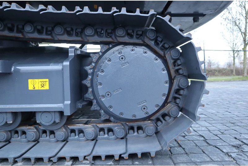 Excavadora de cadenas XCMG XE260E | ROTOTILT R8 | CUMMINS STAGE V | EC250 | SY265 | 326: foto 12