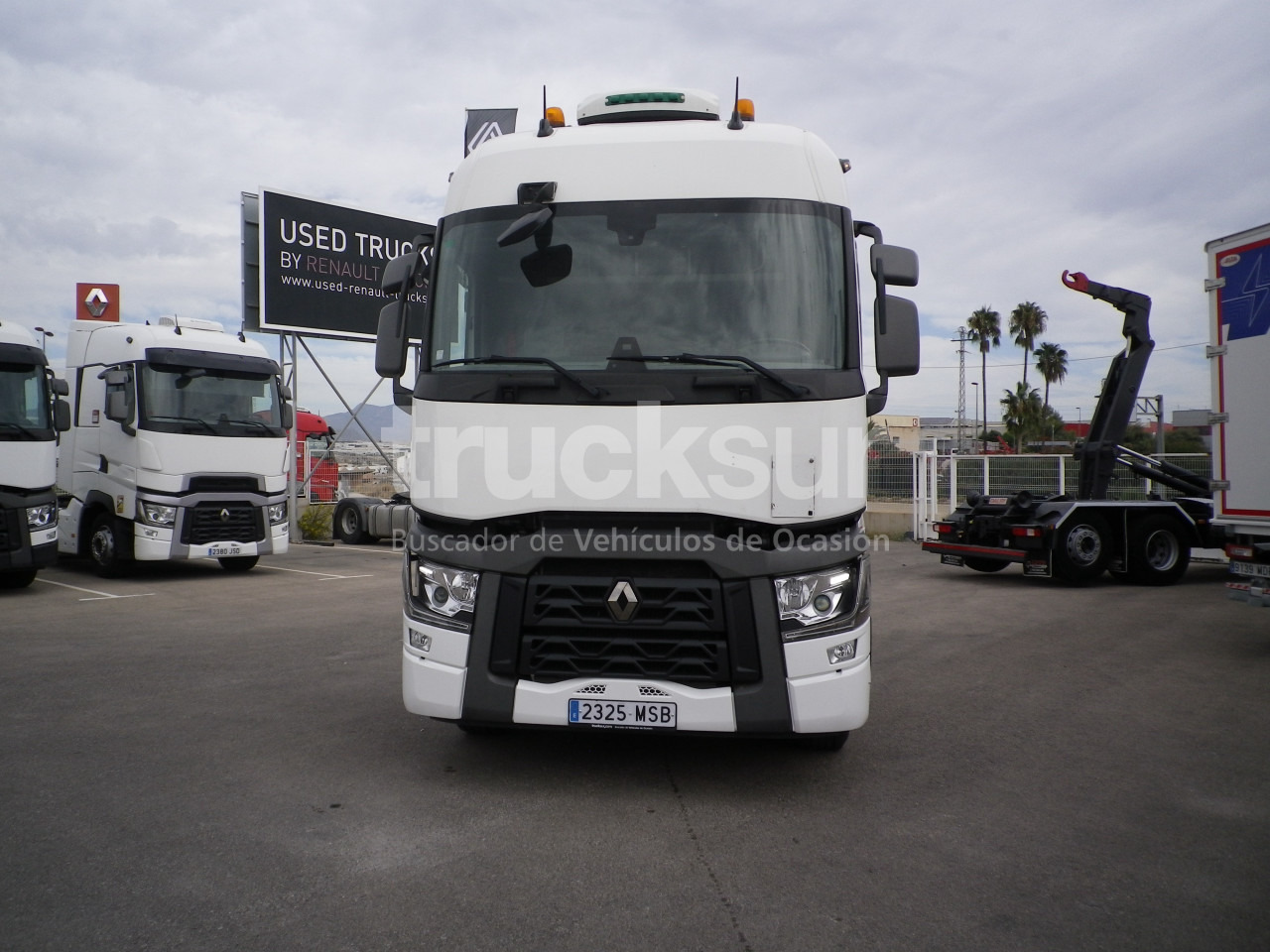 RENAULT T440 SLEEPER CAB - Cabeza tractora: foto 3 RENAULT T440 SLEEPER CAB - Cabeza tractora: foto 3