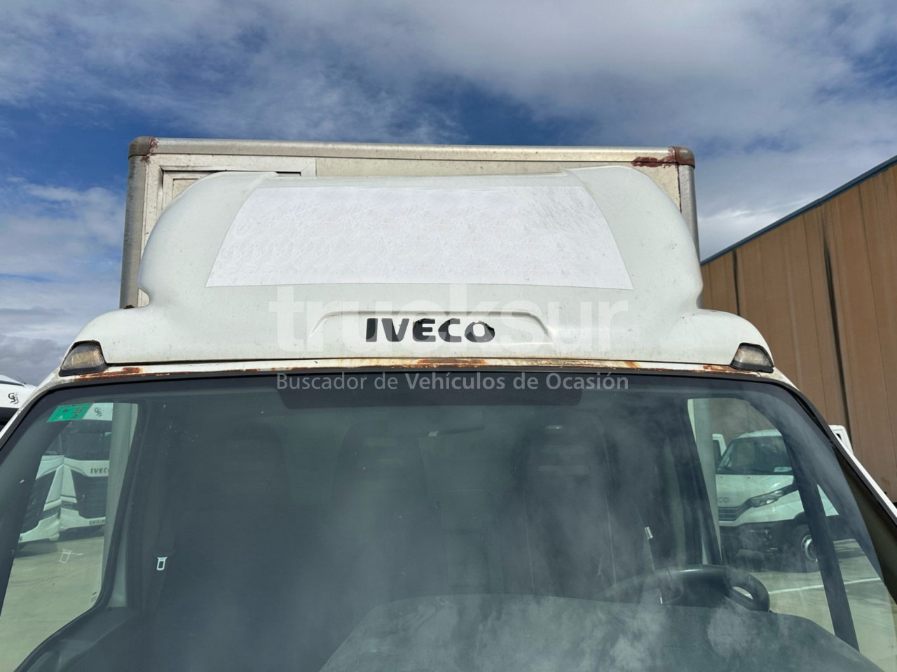 IVECO 35C14 - Furgoneta caja cerrada: foto 4 IVECO 35C14 - Furgoneta caja cerrada: foto 4