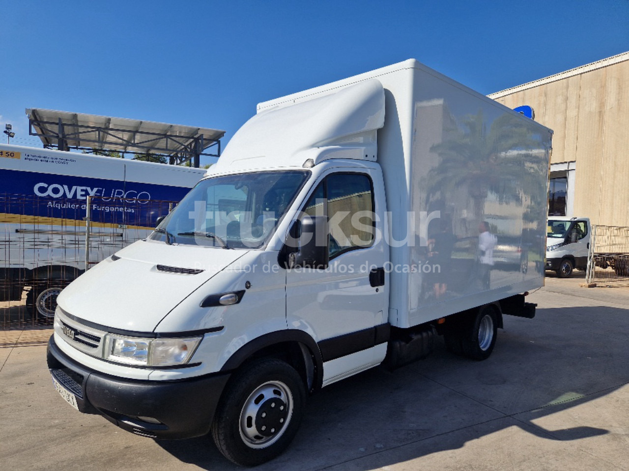 IVECO DAILY 35C14 - Furgoneta caja cerrada: foto 1 IVECO DAILY 35C14 - Furgoneta caja cerrada: foto 1