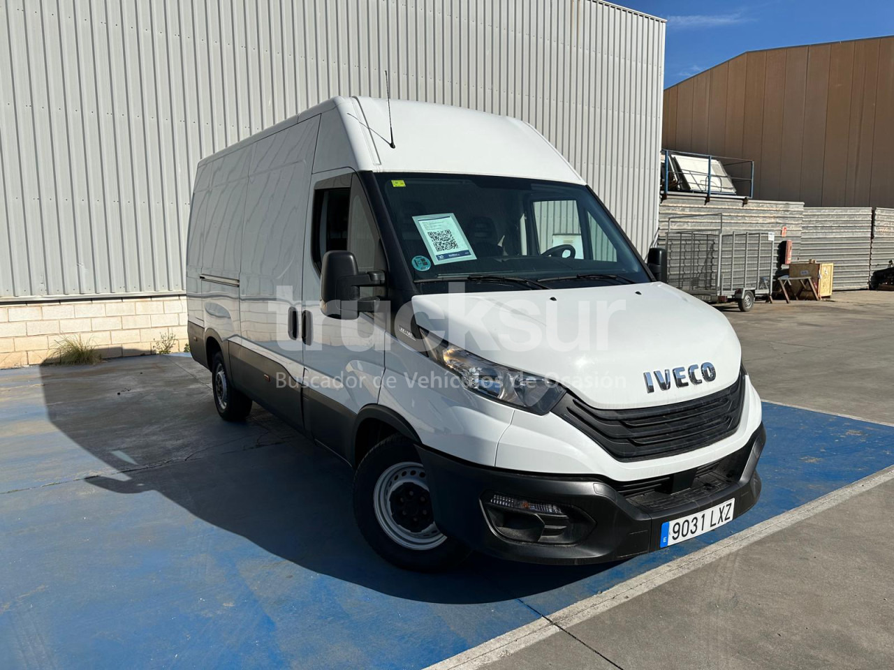 IVECO DAILY 35S16 F 12M3 - Furgoneta caja cerrada: foto 2 IVECO DAILY 35S16 F 12M3 - Furgoneta caja cerrada: foto 2