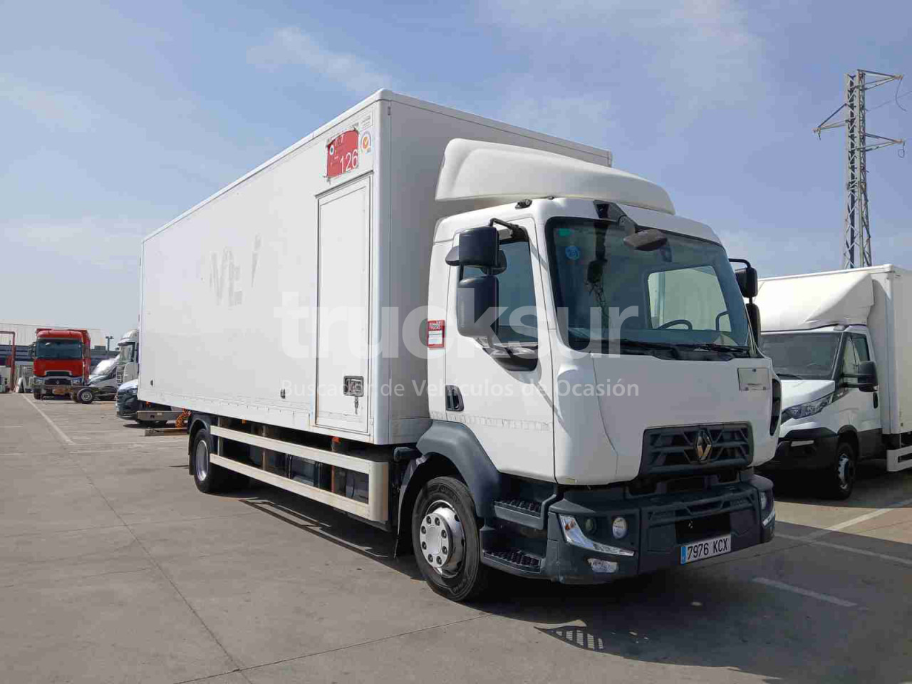 RENAULT D 12.240 - Camión caja cerrada: foto 2 RENAULT D 12.240 - Camión caja cerrada: foto 2