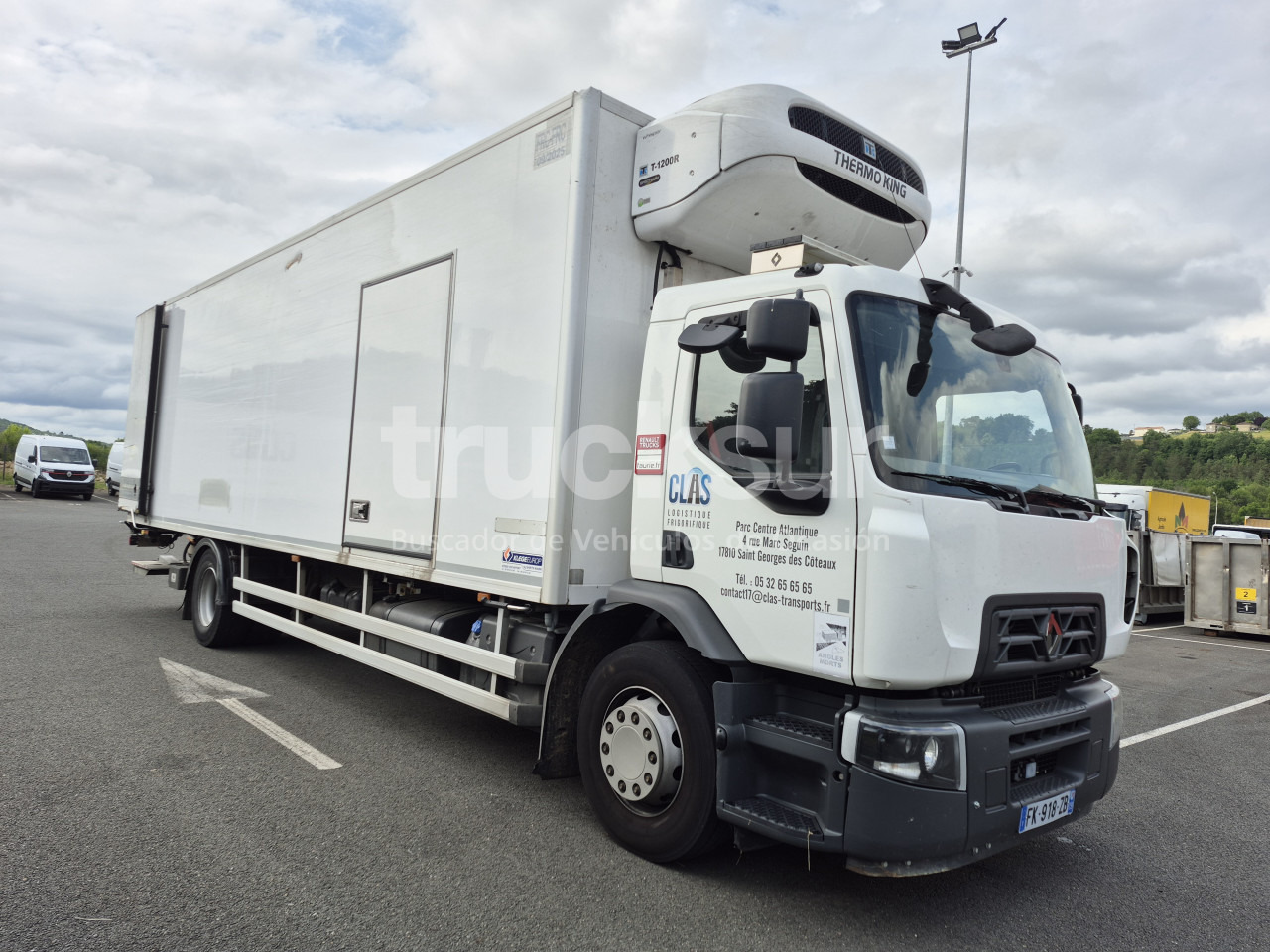 RENAULT D320.18 - Camión frigorífico: foto 5 RENAULT D320.18 - Camión frigorífico: foto 5