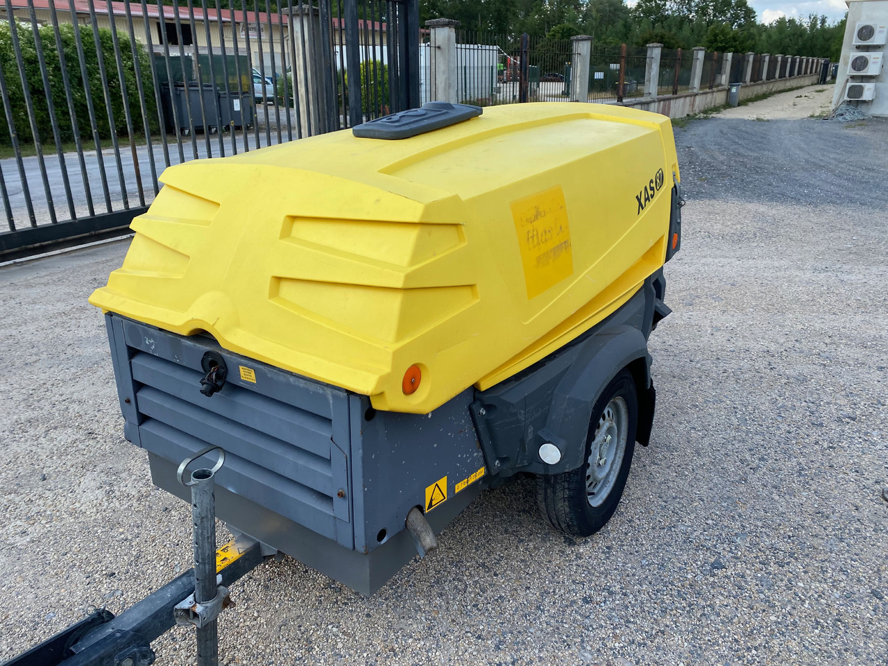 ATLAS COPCO XAS87 - Compresor de aire: foto 2 ATLAS COPCO XAS87 - Compresor de aire: foto 2