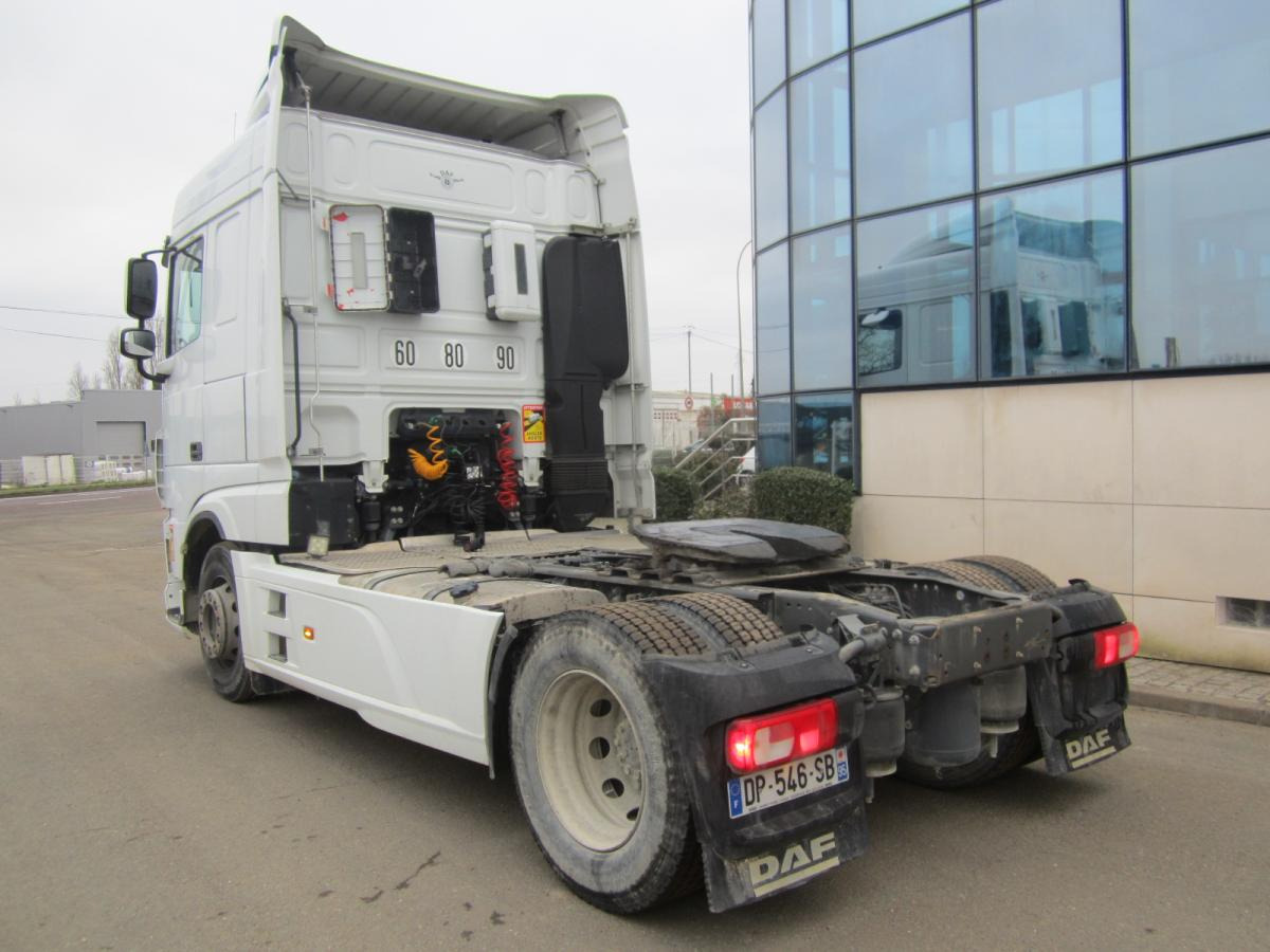 DAF XF105 460 - Cabeza tractora: foto 4 DAF XF105 460 - Cabeza tractora: foto 4