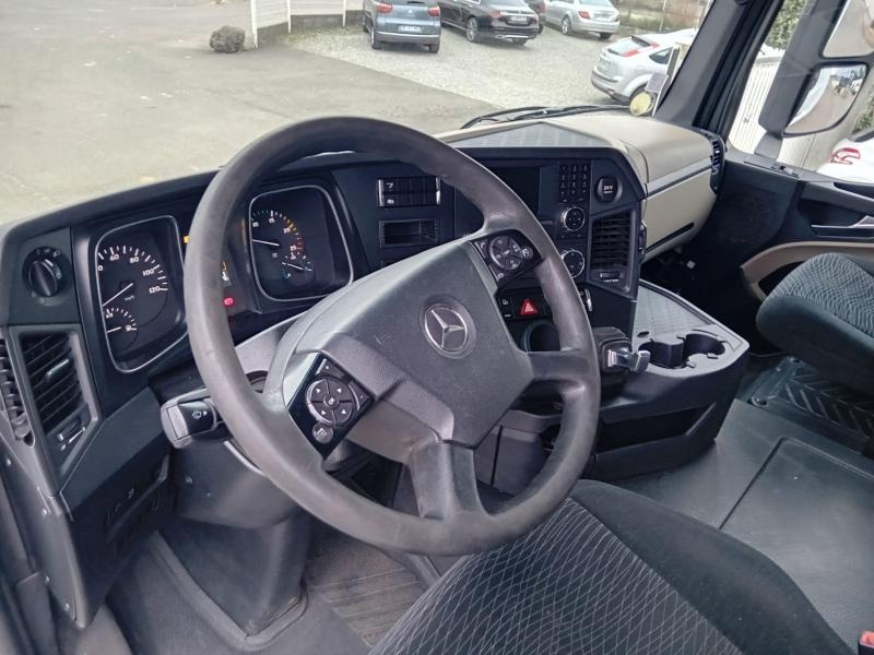 Mercedes Actros 1845 - Cabeza tractora: foto 5 Mercedes Actros 1845 - Cabeza tractora: foto 5