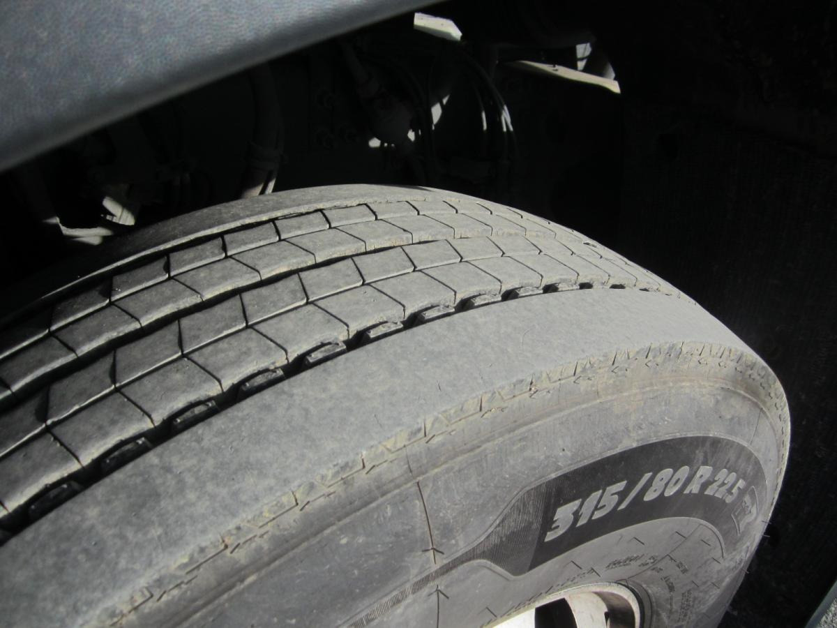 Renault Gamme T 460 - Cabeza tractora: foto 2 Renault Gamme T 460 - Cabeza tractora: foto 2