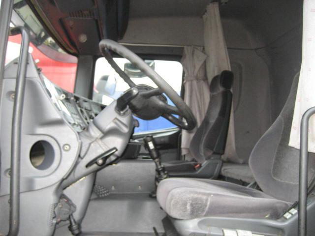 Scania L 114L380 - Cabeza tractora: foto 2 Scania L 114L380 - Cabeza tractora: foto 2